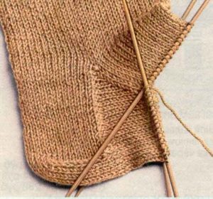 Сонник Вязати на спицях у сні бачити до чого сниться?