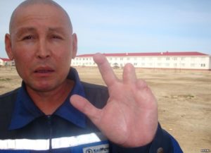Сонник Порізати Палець до крові уві сні склом бачити до чого сниться?