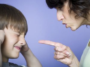 Сонник Плюватися Кровю у сні бачити до чого сниться?