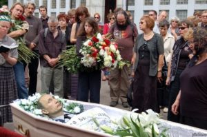 Сонник Чужі Похорони бачити уві сні до чого сняться?
