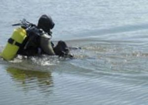 Сонник Рятувати Дитину: потопаючого з води у сні бачити до чого сниться?