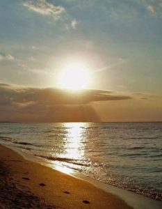 Сонник Хвилі: великі величезні уві сні бачити до чого сняться?