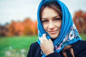 Сонник Хустку на голові білий: одягати у сні бачити до чого сниться?