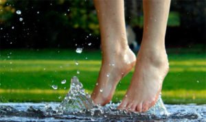 Сонник Купатися у воді у сні бачити до чого сниться?
