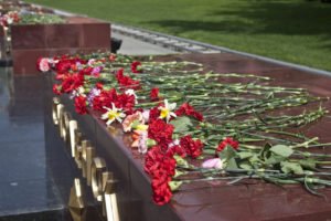 Сонник Гвоздики Червоні: дарують букет у сні бачити до чого сниться? Сонник Гвоздики Червоні: дарують букет у сні бачити до чого сниться?