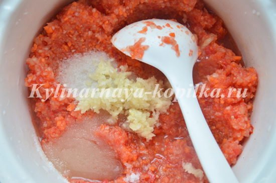 Аджика з кабачків на зиму: рецепт з фото