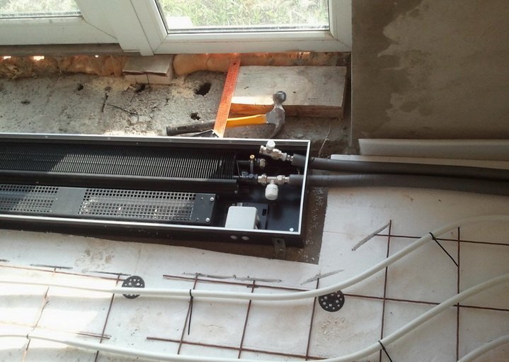 Як робиться опалення внутрипідложні конвекторами