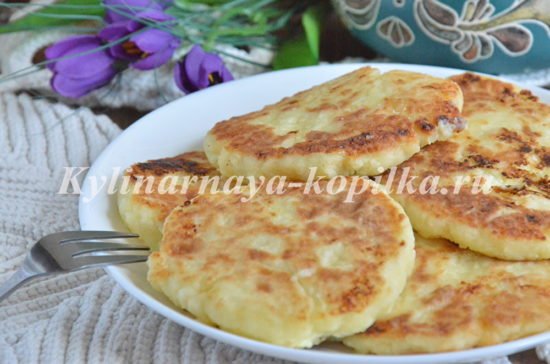 Рецепт сирників класичних на сковороді