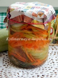 Кабачки на зиму з морквою і часником