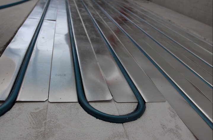 З чого можна зробити тепла підлога   готові системи та набори у продажу