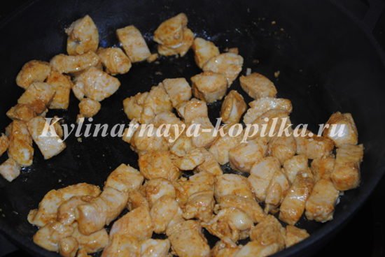 Печеня з мясом, грибами і картоплею в духовці: рецепт з фото