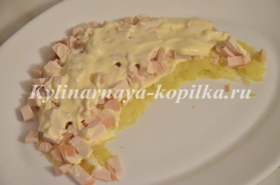 Салат «Кавунова часточка» з куркою: покроковий рецепт з фото