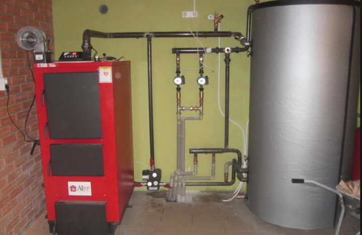 Як вибрати і підключити буферну ємність