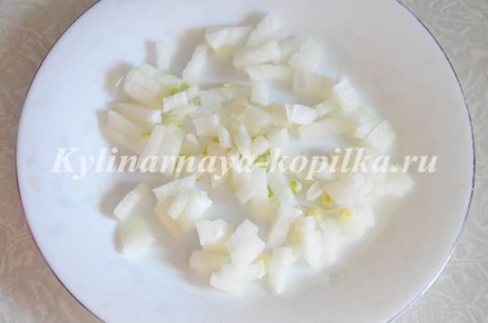 Розсольник з рисом і солоними огірками: рецепт з фото
