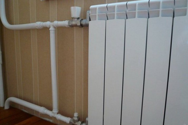 Порядок заміни старого радіатора у квартирі з центральним опаленням