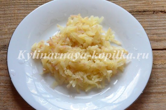 Салат Мімоза з горбушею: класичний рецепт з фото
