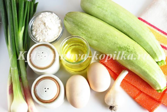 Оладки з кабачків: рецепт з фото покроково на сковороді