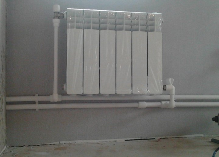 Як спроектувати на ходу і зробити опалення в двоповерховому будинку самостійно