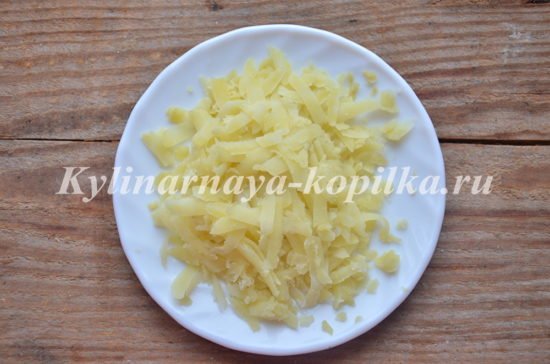 Салат «Кавунова часточка» з куркою: покроковий рецепт з фото