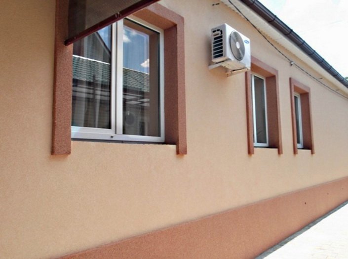 Утеплювачі і штукатурки для мокрого фасаду