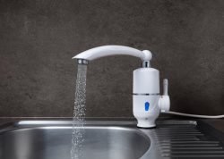 Проточний кран водонагрівач Supretto: особливості, переваги та застосування