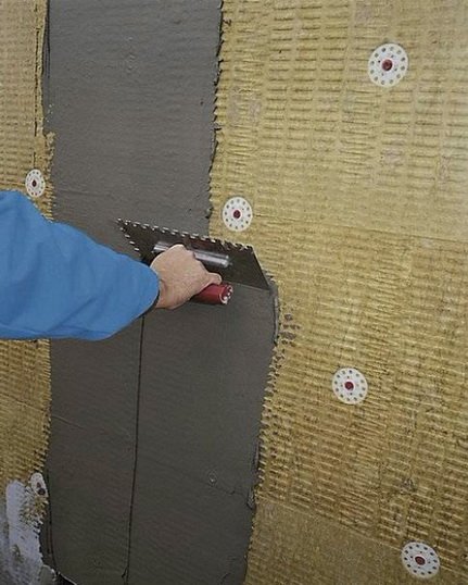 Утеплювачі і штукатурки для мокрого фасаду