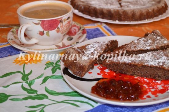 Солодкий пиріг з кабачків в духовці