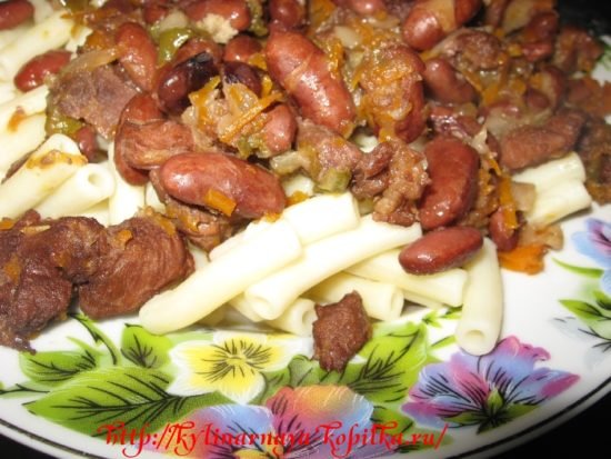 Квасоля з мясом в мультиварці