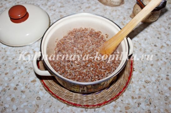Гречка з фаршем на сковороді: покроковий рецепт з фото