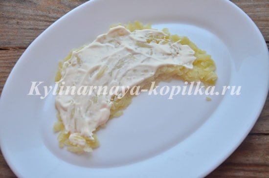 Салат «Кавунова часточка» з куркою: покроковий рецепт з фото