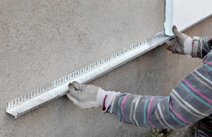 Створення недорогого фасаду з утепленням з пінопласту