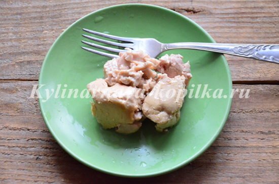 Салат з печінки тріски: класичний рецепт Салат з печінки тріски: класичний рецепт