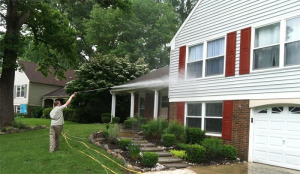 Монтаж сайдинга навколо вікна: корисні рекомендації від фахівців