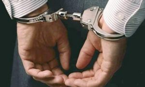 Сонник Наручники на руках: жінці, дівчині у сні бачити
