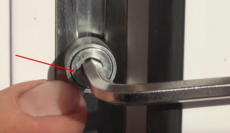 Як самостійно відрегулювати пластикові вікна: 3 основні операції, які легко освоїти кожному