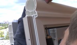 Засклення балконів в хрущовці: наводимо балкон в порядок за 3 кроки