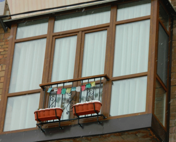 Французький балкон – витончене рішення плюс 3 квадратних метра площі