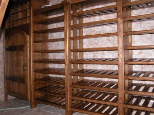 Як зробити полиці у погребі своїми руками — фото