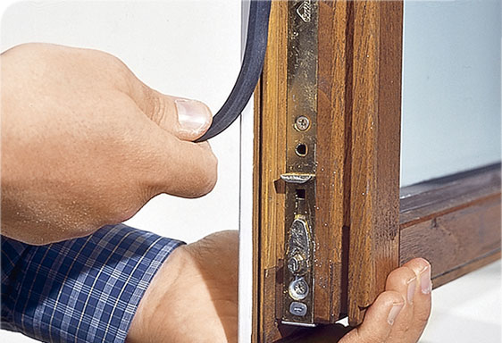 Як грамотно зробити утеплення пластикових вікон: 4 способу