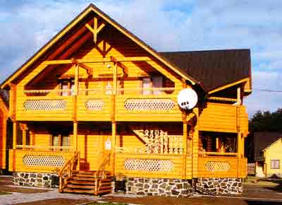 Сучасна фасадна фарба по дереву – як правильно підібрати оздоблювальні матеріали Сучасна фасадна фарба по дереву – як правильно підібрати оздоблювальні матеріали