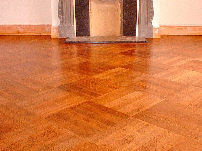 Чим відрізняється паркет від ламінату, що краще