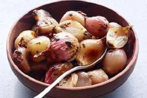 Дивовижний овоч цибуля шалот — правила догляду та вирощування