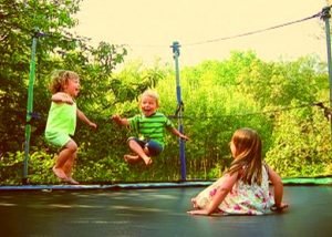 Батут своїми руками: покрокова інструкція виготовлення спортивного снаряда