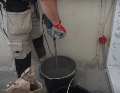 Покроковий ремонт лоджії: 2 варіанти чистової обробки для починаючого майстра