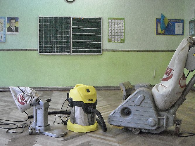 Опис процесу укладання паркетної дошки на деревяну підлогу