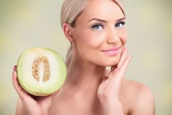 Користь і шкода дині для організму людини: властивості, склад, правила вживання і нюанси вибору