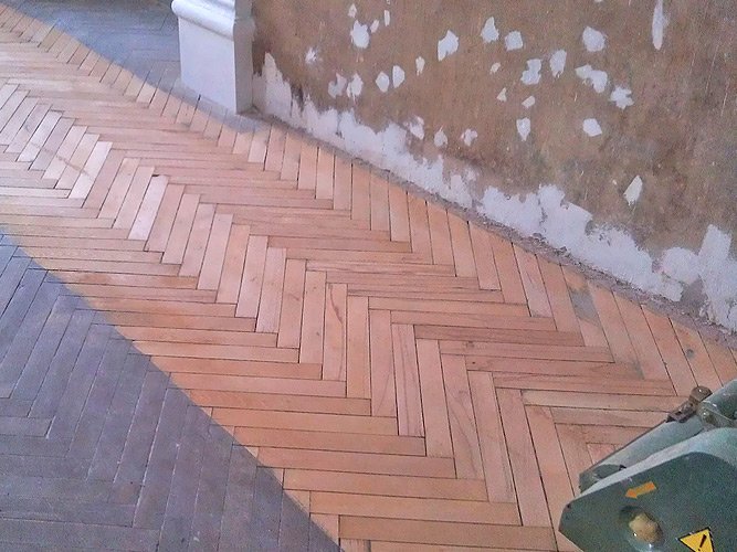 Опис процесу шліфування старого паркету