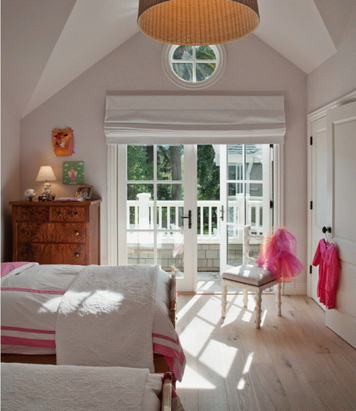 Французький балкон – витончене рішення плюс 3 квадратних метра площі