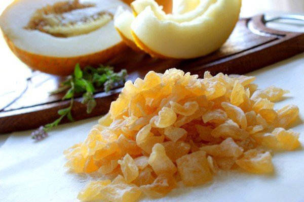 Користь і шкода дині для організму людини: властивості, склад, правила вживання і нюанси вибору