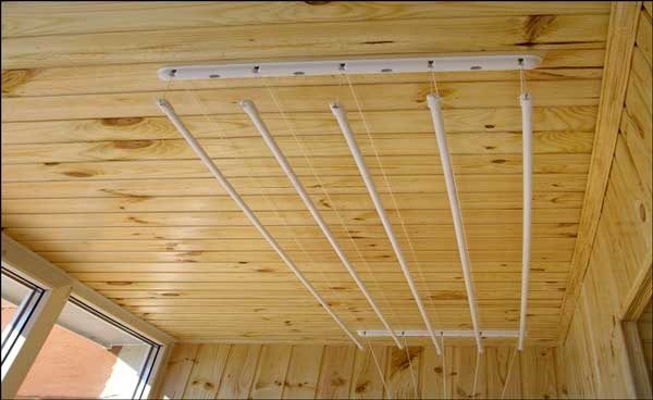 Сушарка для білизни на балкон — огляд 4 найбільш популярних рішень